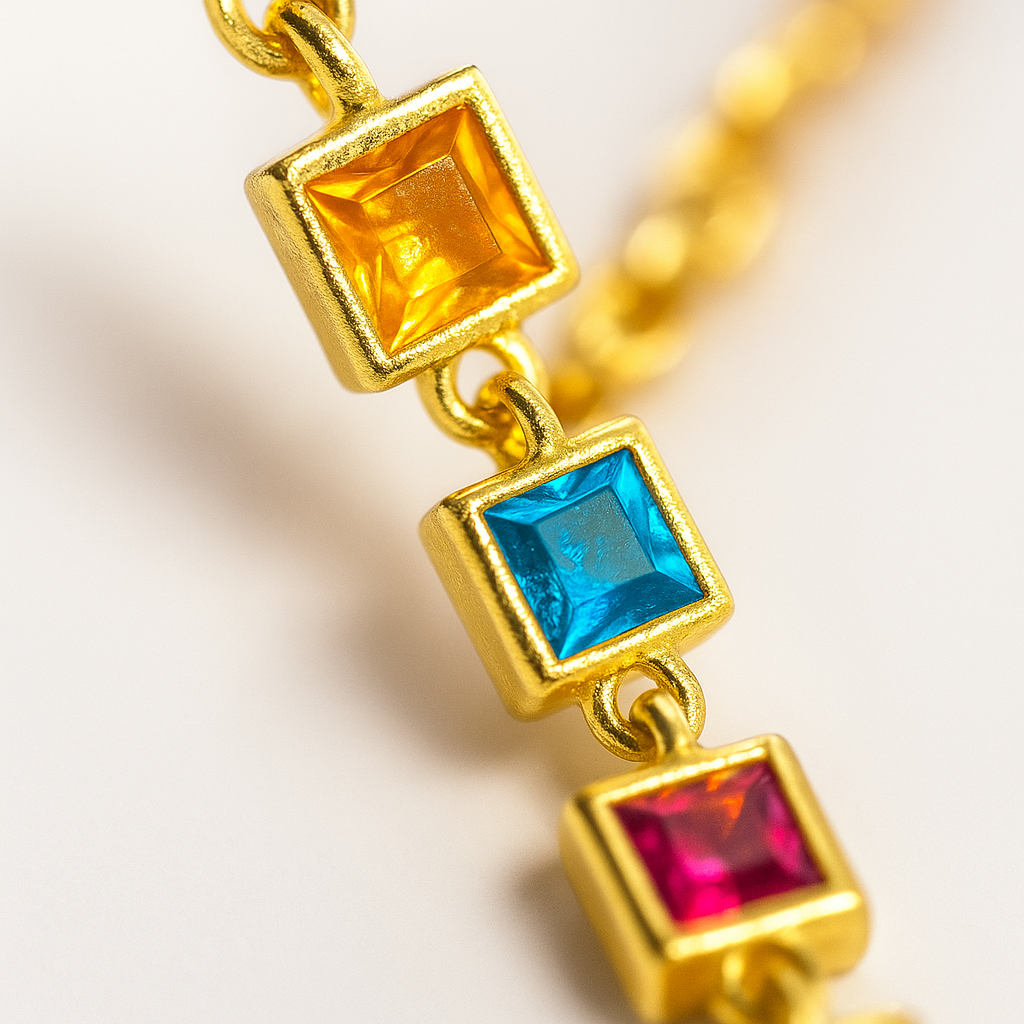 Luz Cascade Y Kolye - Aven & Laurel