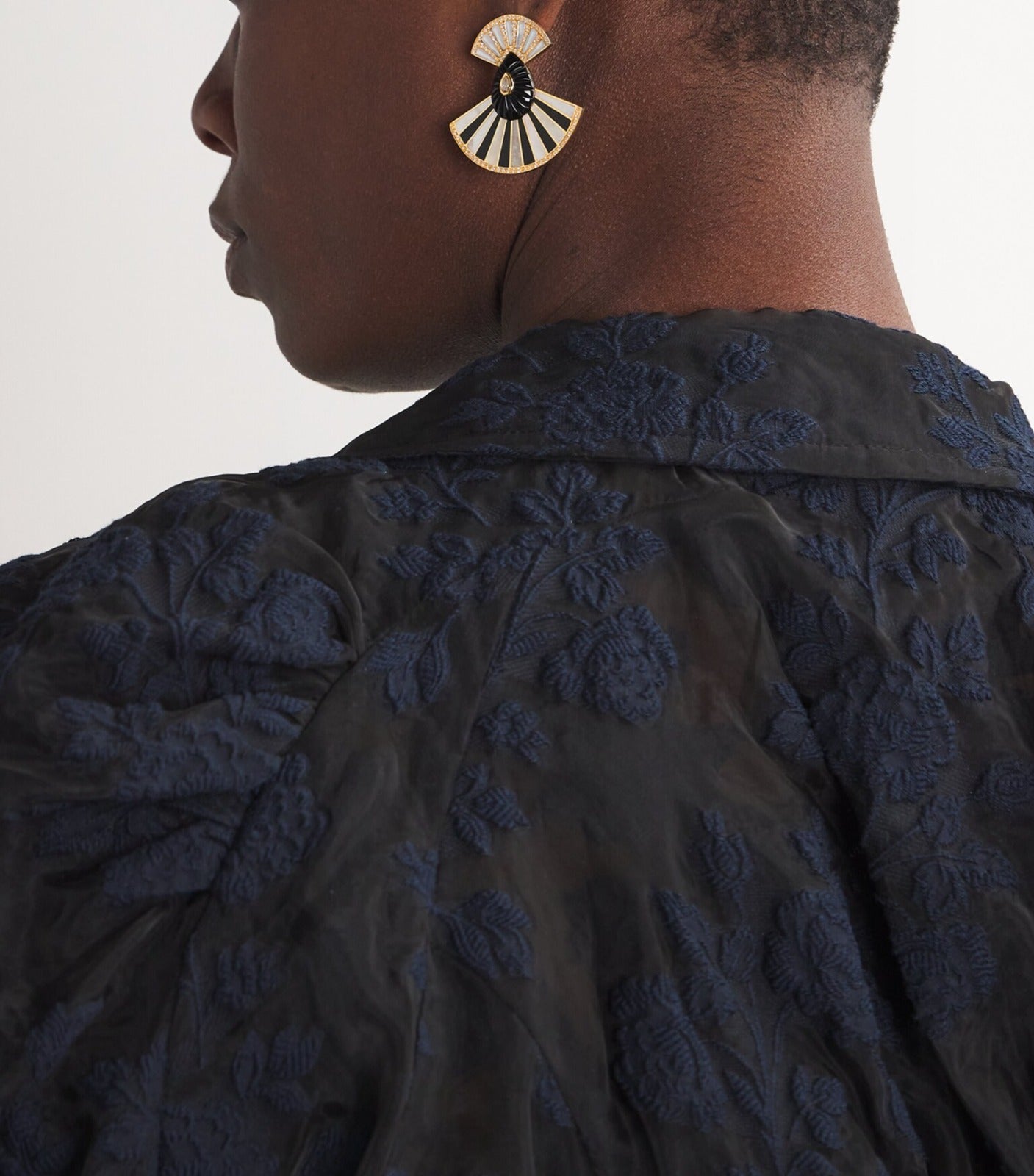 Sacred Aperture Küpe - Aven & Laurel