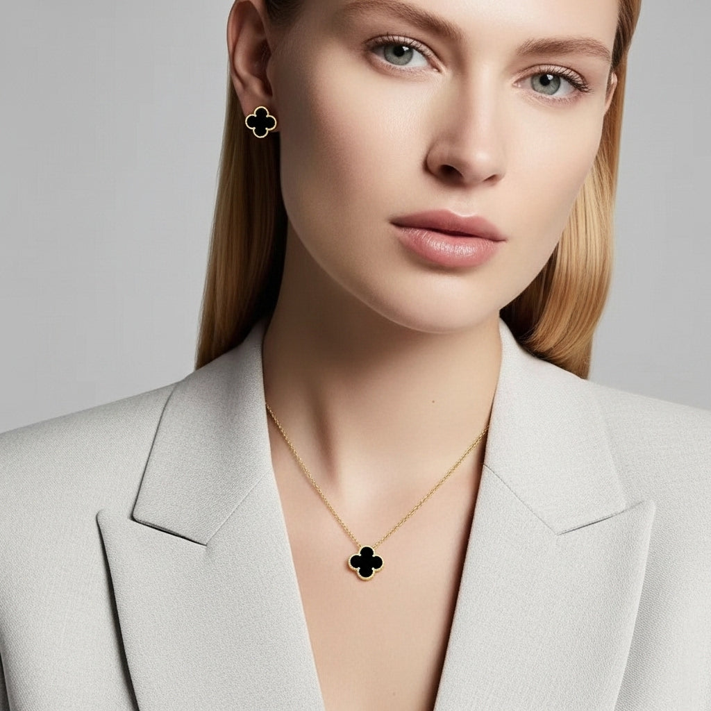 VCA Lumora Kolye (İthal Kutulu Model)