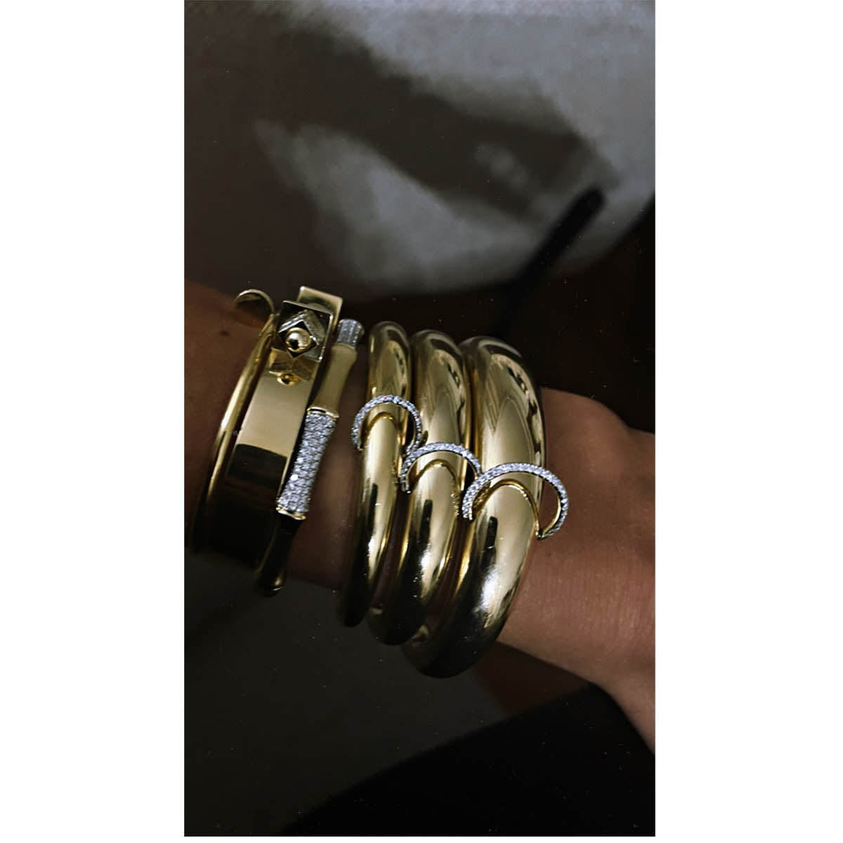 Gilded Loop Kelepçe - Aven & Laurel