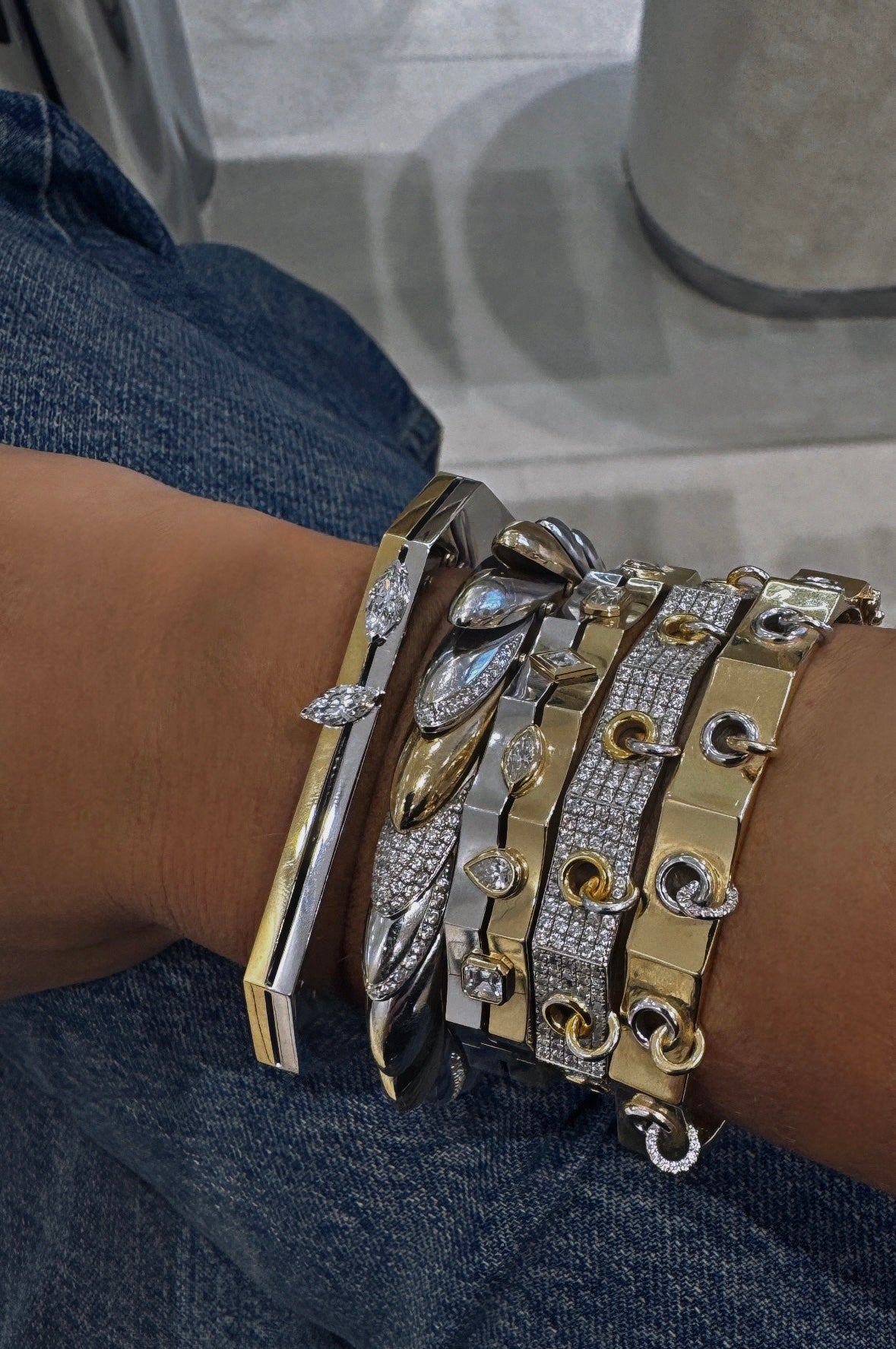 Stellar Pavé Kelepçe - Aven & Laurel