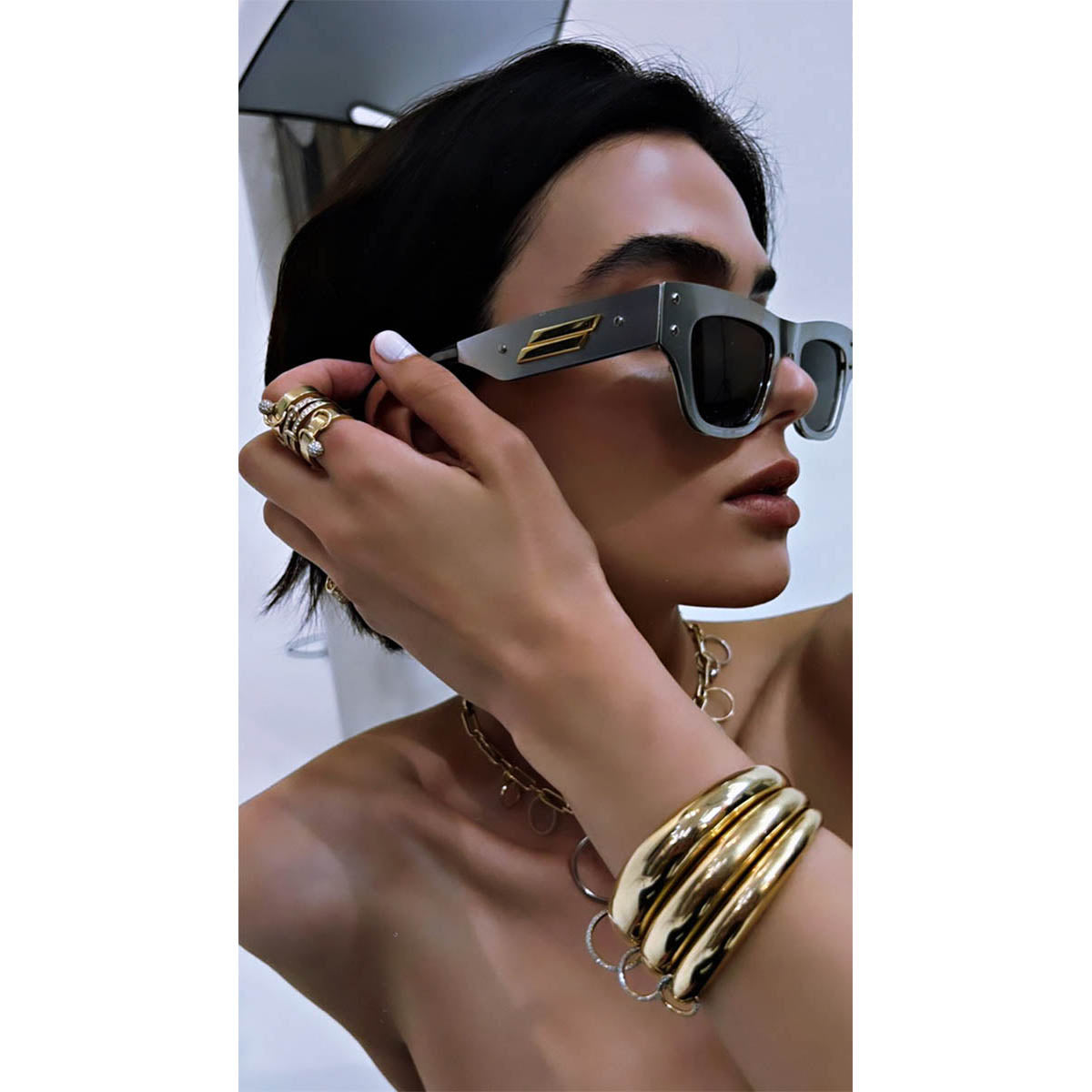 Gilded Loop Kelepçe - Aven & Laurel