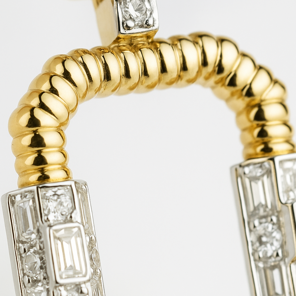 Echo Gate Kolye - Aven & Laurel