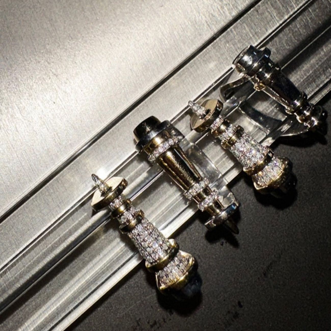 Diamant Rampart Yüzük - Aven & Laurel