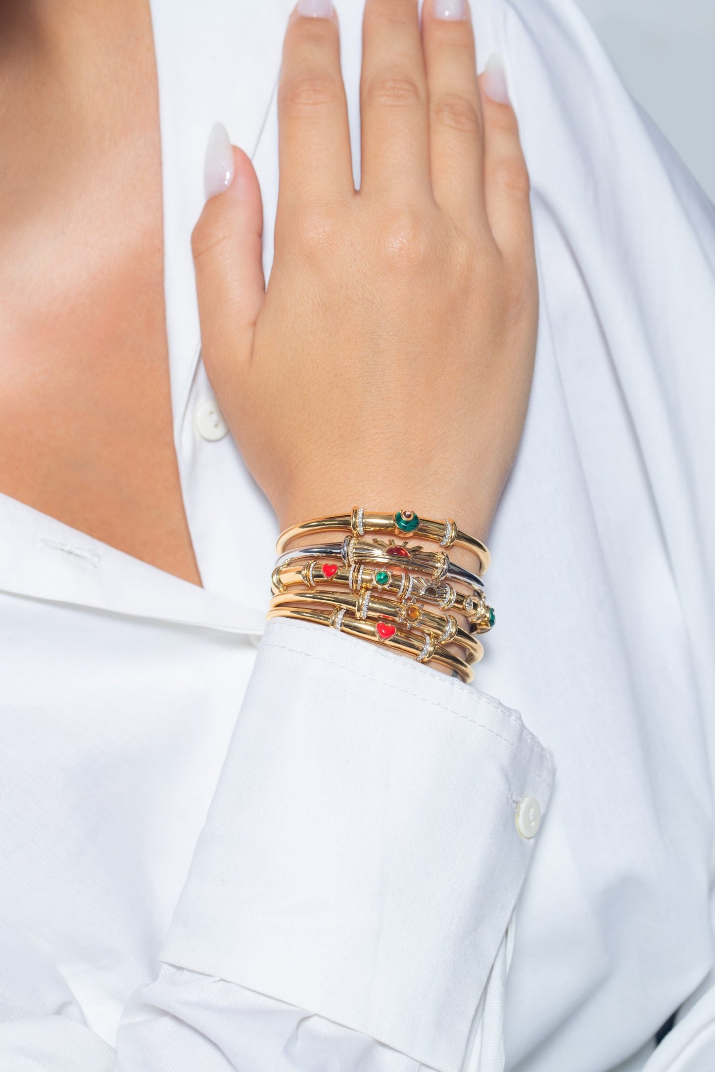 Moonlight Grove Kelepçe