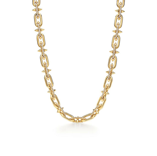 Golden Allure Kolye - Aven & Laurel