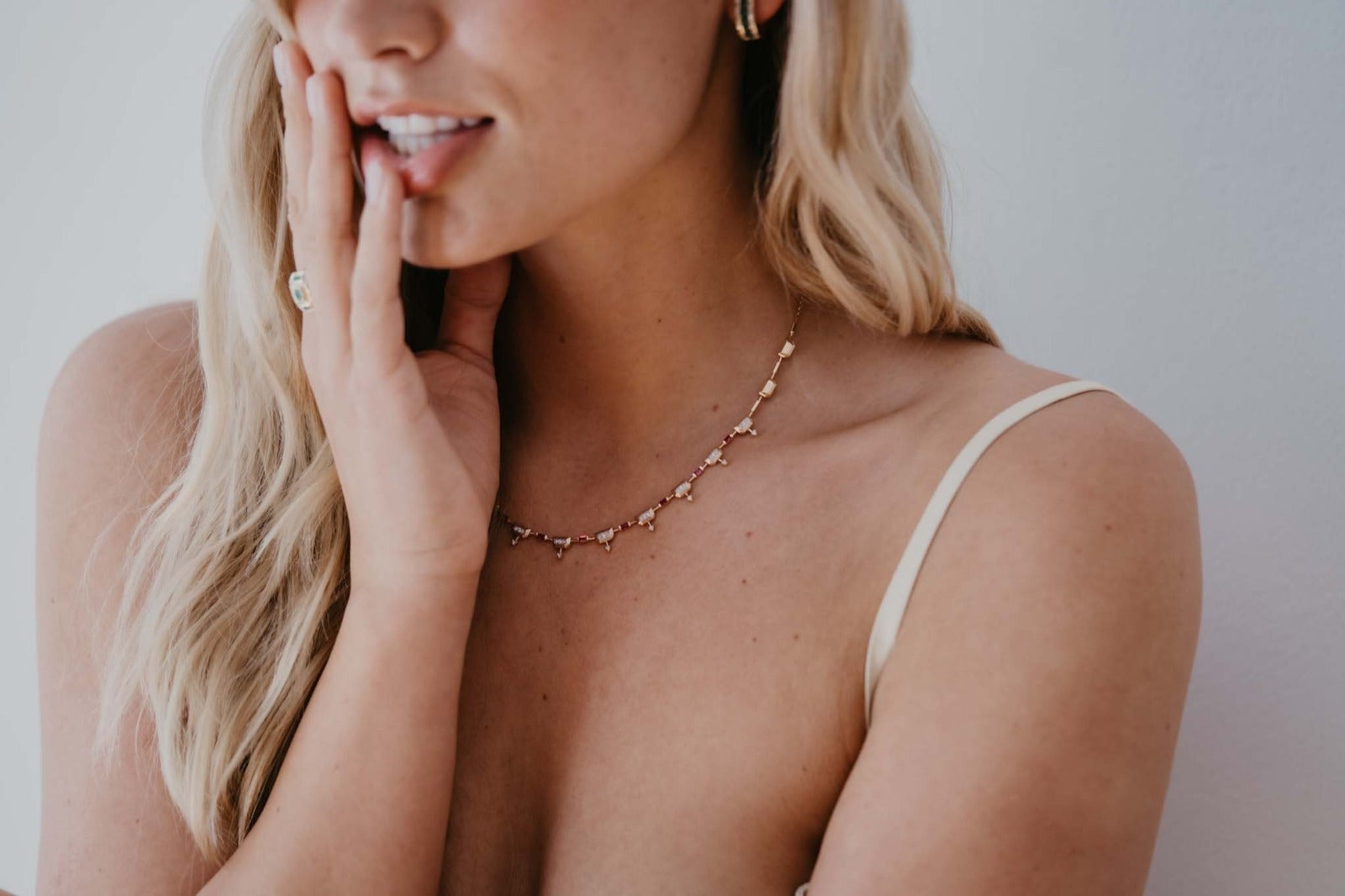 Rubiluxe Celestia Kolye - Aven & Laurel