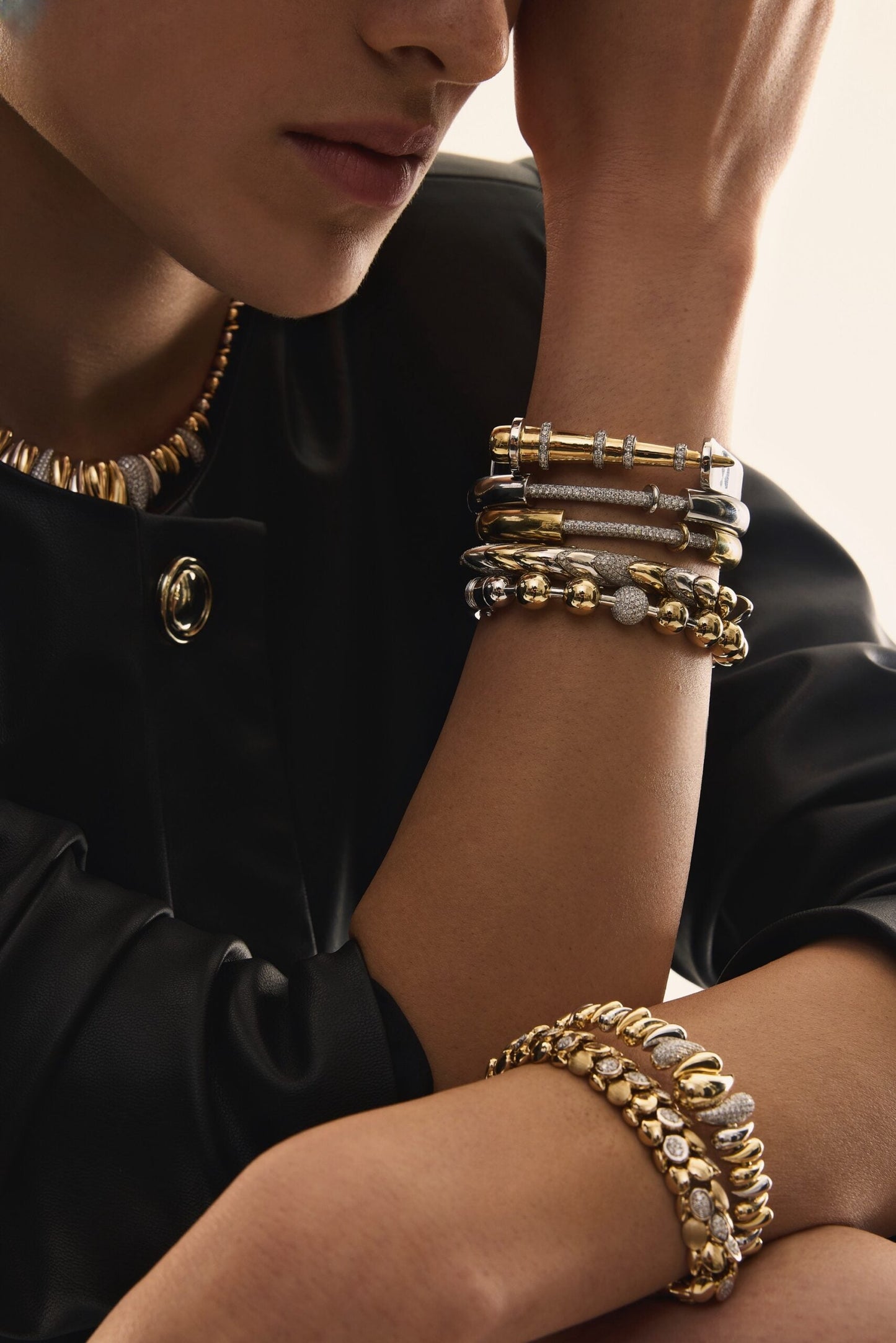 Rebel Arc Kelepçe - Aven & Laurel