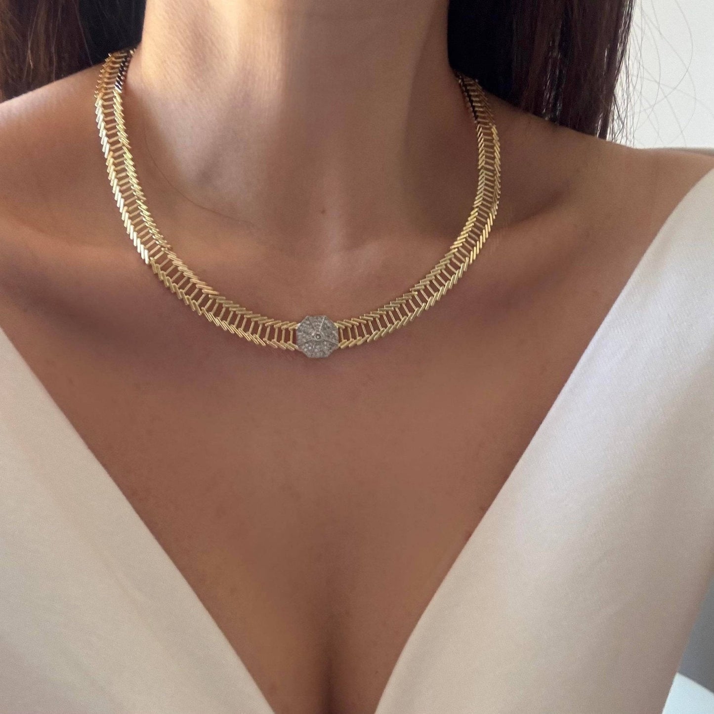 Betty Kolye - Aven & Laurel