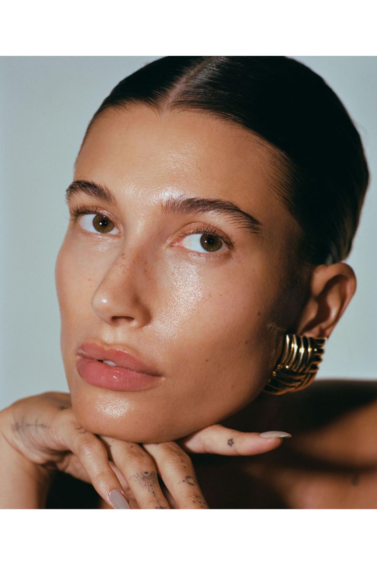 Hailey Küpe - Aven & Laurel