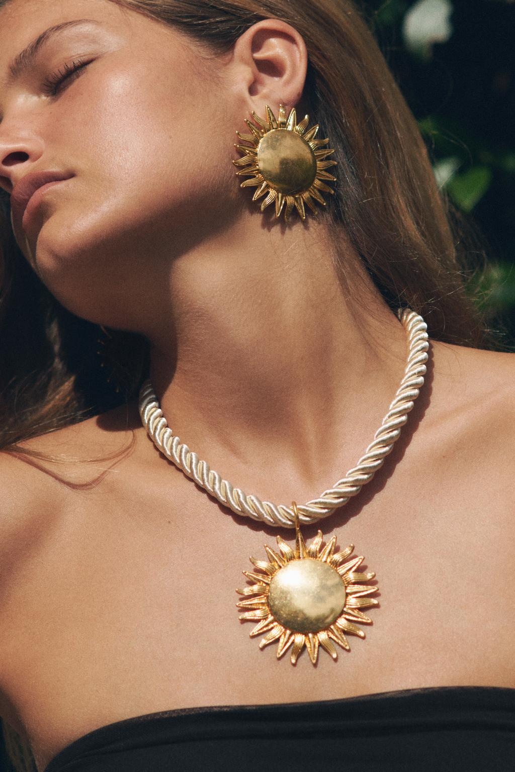 L’Éclat Sun Kolye - Aven & Laurel