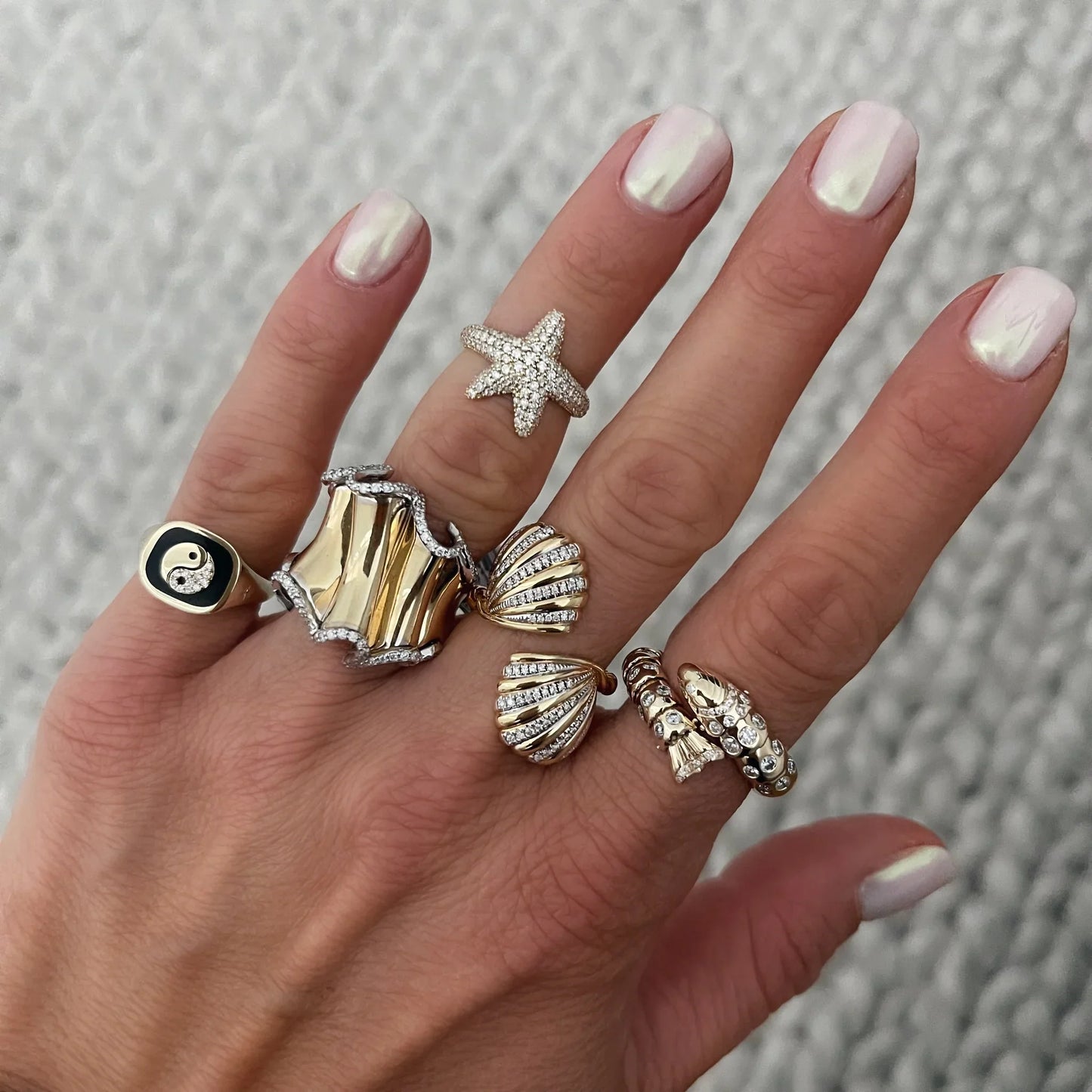 Aurelia Fish Yüzük - Aven & Laurel