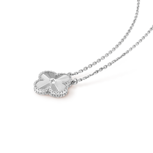 VCA Kolye Perla Beyazı - Aven & Laurel