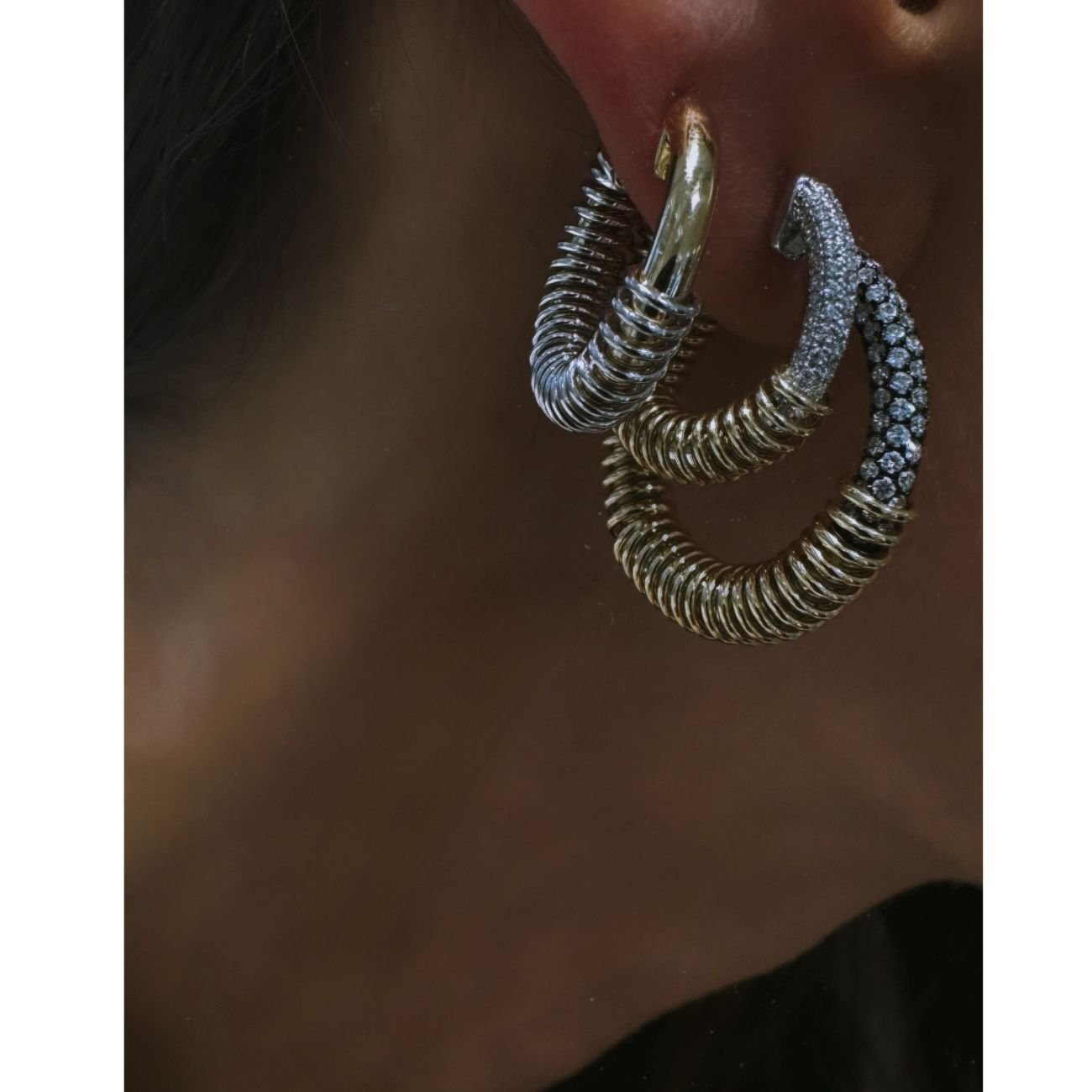 Versus Hoop Küpe - Aven & Laurel