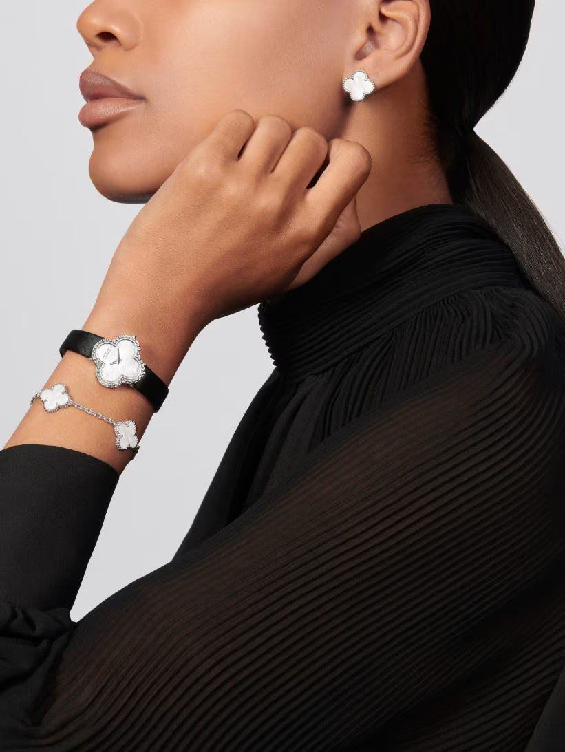 VCA Luxe Loop Küpe (İthal Kutulu Model)